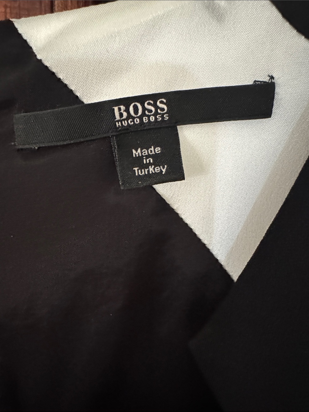 Hugo Boss Black Dress with White Contrast Panels - Picture 4 of 5